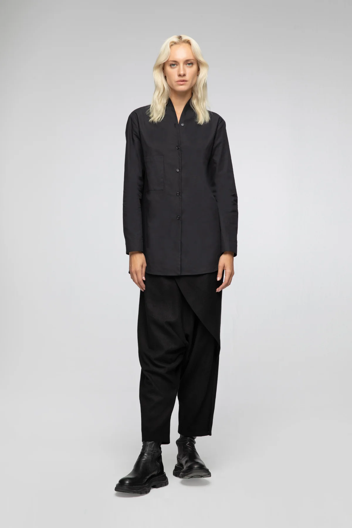 Joyce - Black Shirt - Image 3