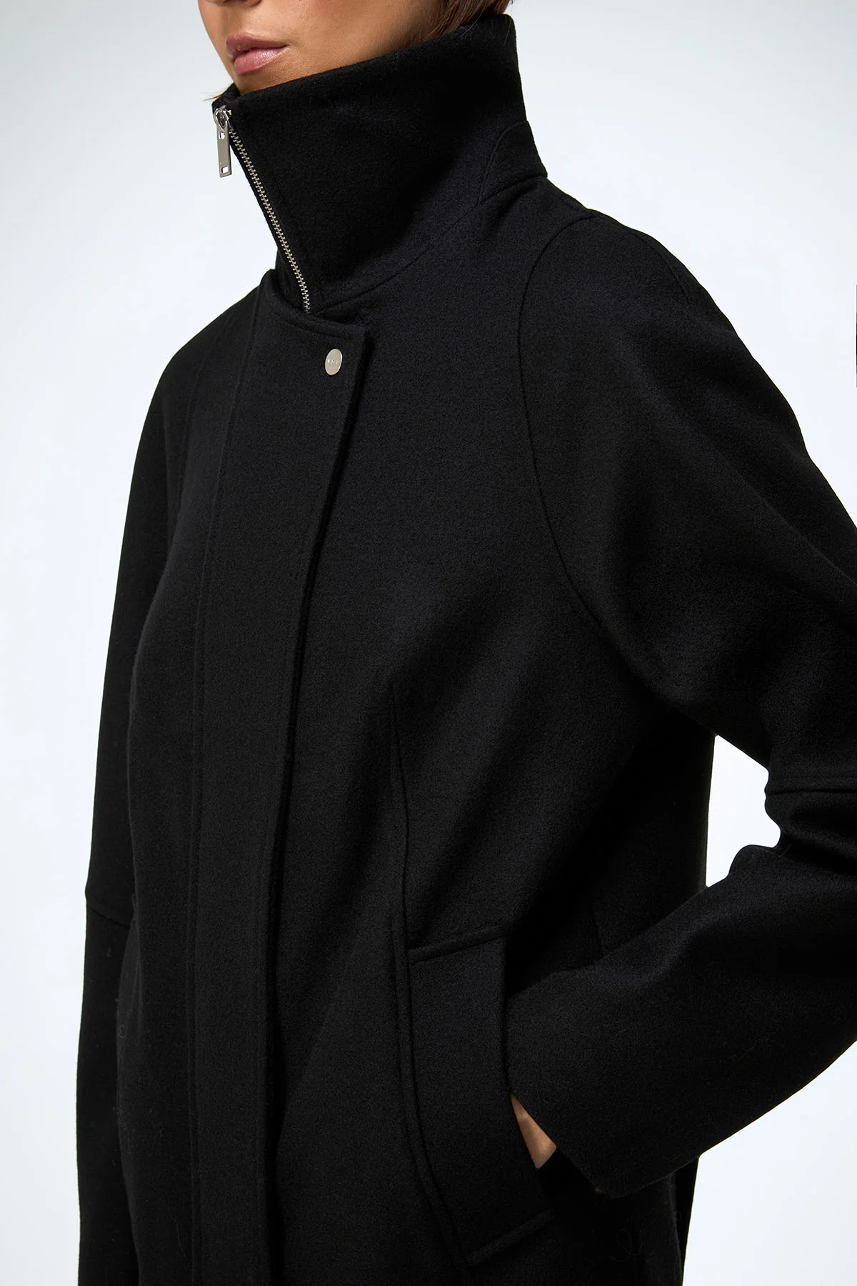 Lilie - Black Wool Coat - Image 5