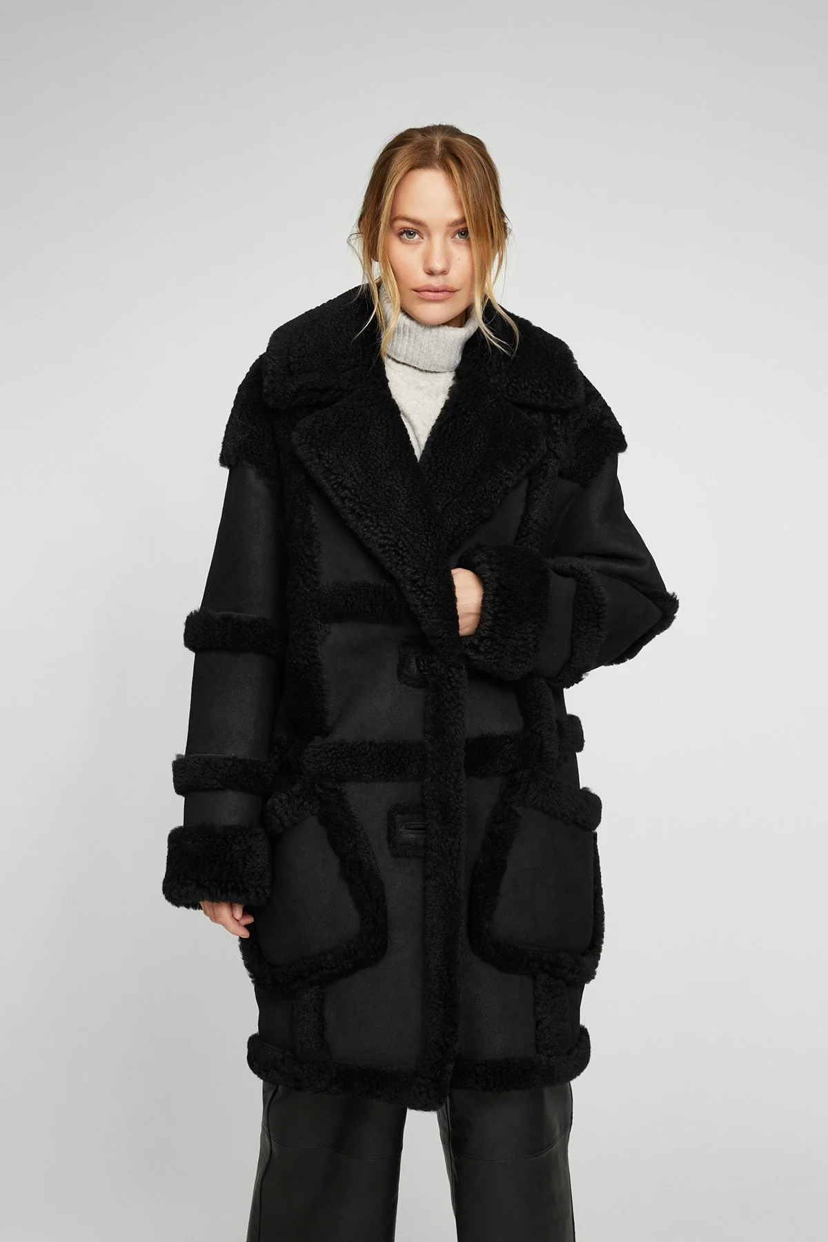 Melody - Black Shearling Coat - Image 4