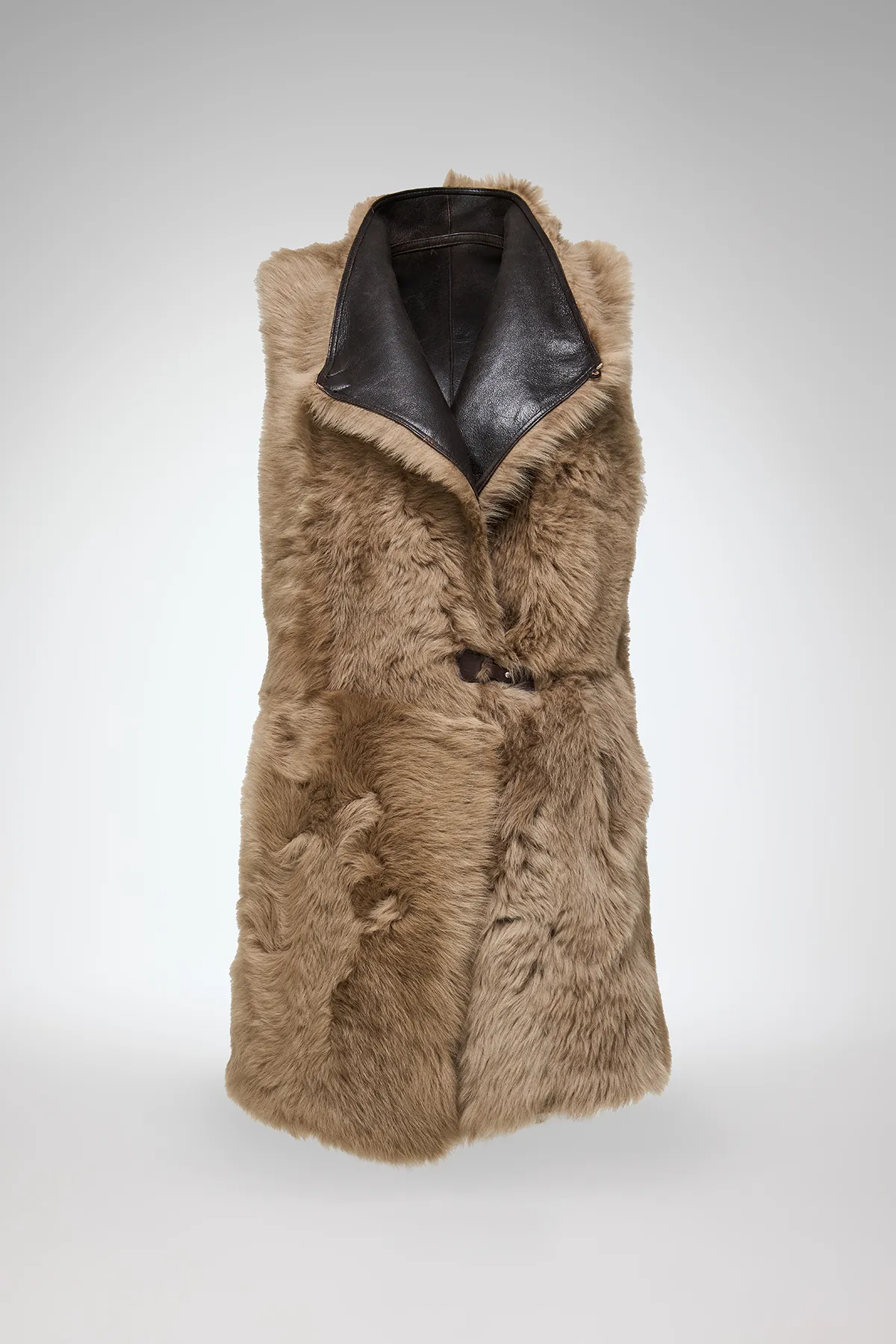 Siena - Desert Beige Shearling Vest - Image 6
