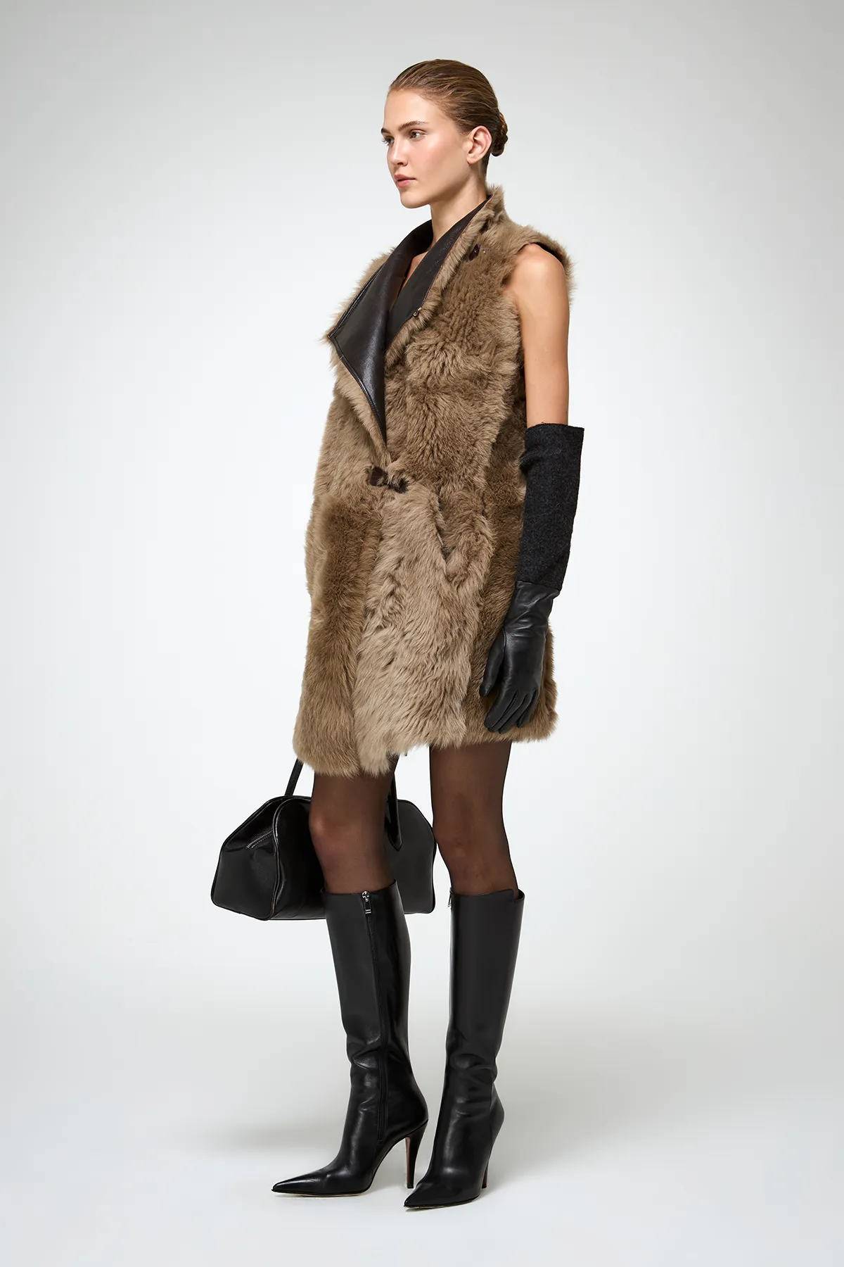 Siena - Desert Beige Shearling Vest - Image 7