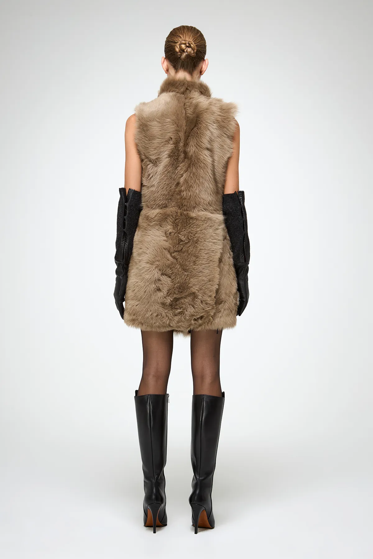 Siena - Desert Beige Shearling Vest - Image 8